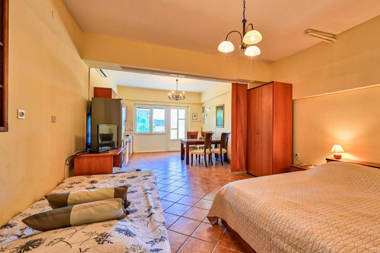 Apartments Marija Pula Zewnętrze zdjęcie