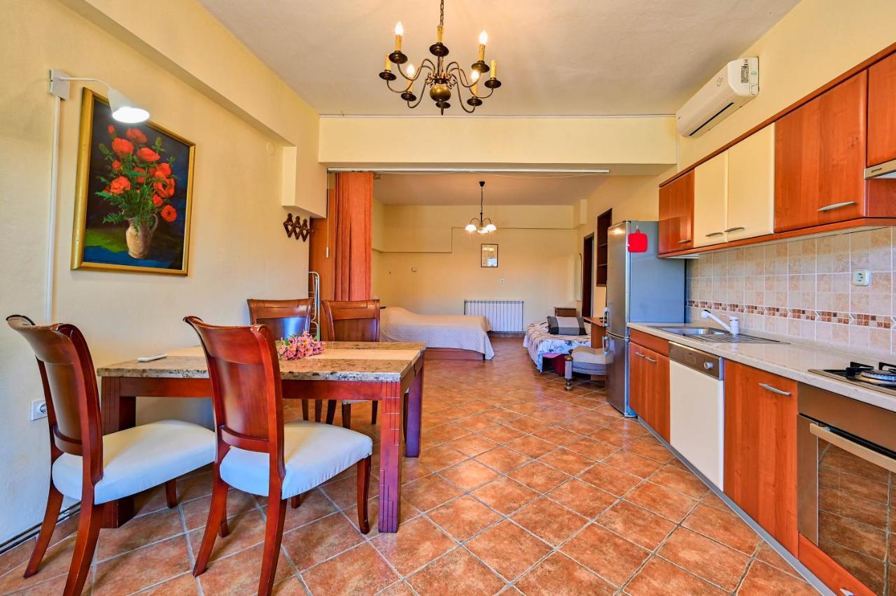 Apartments Marija Pula Zewnętrze zdjęcie