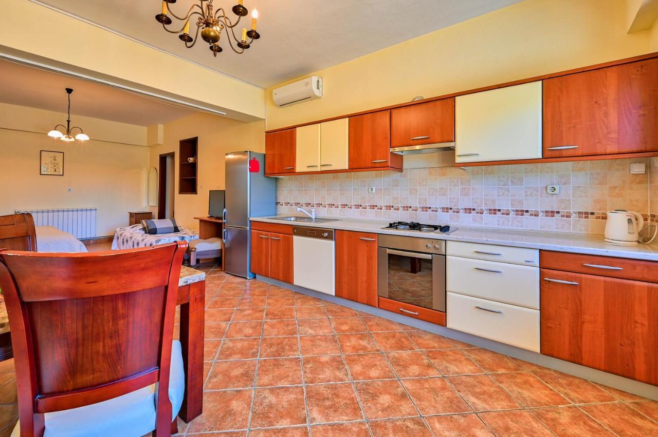 Apartments Marija Pula Zewnętrze zdjęcie
